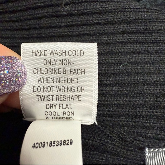 Dana Buchman NWT Small uptown chic  Black Fringe Cardigan longer length - Picture 3 of 7